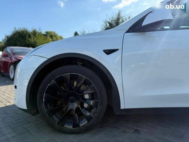 Тесла Model Y, объемом двигателя 0 л и пробегом 243 тыс. км за 18500 $, фото 2 на Automoto.ua