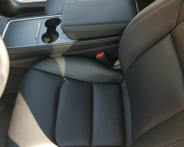 Тесла Model Y, объемом двигателя 0 л и пробегом 20 тыс. км за 32000 $, фото 12 на Automoto.ua