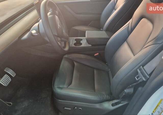 Тесла Model Y, объемом двигателя 0 л и пробегом 35 тыс. км за 54000 $, фото 47 на Automoto.ua