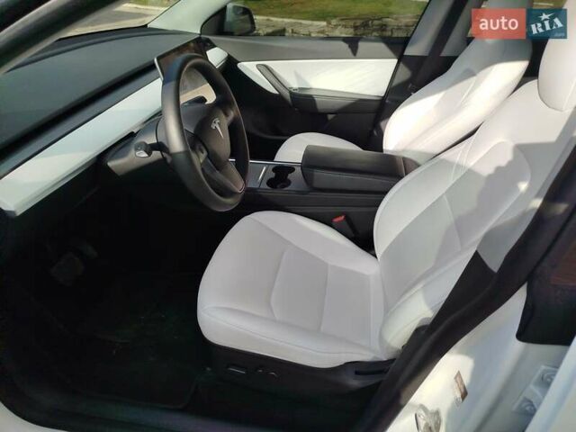 Тесла Model Y, объемом двигателя 0 л и пробегом 36 тыс. км за 26300 $, фото 9 на Automoto.ua