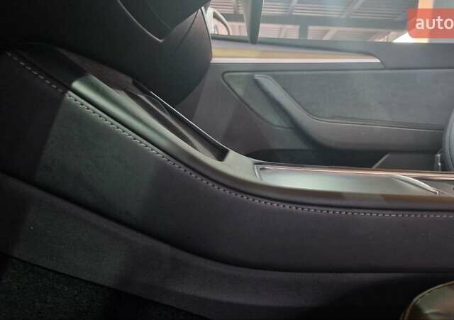 Тесла Model Y, объемом двигателя 0 л и пробегом 35 тыс. км за 54000 $, фото 44 на Automoto.ua