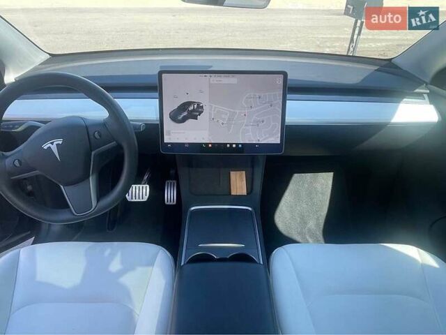 Тесла Model Y, об'ємом двигуна 0 л та пробігом 30 тис. км за 32000 $, фото 2 на Automoto.ua