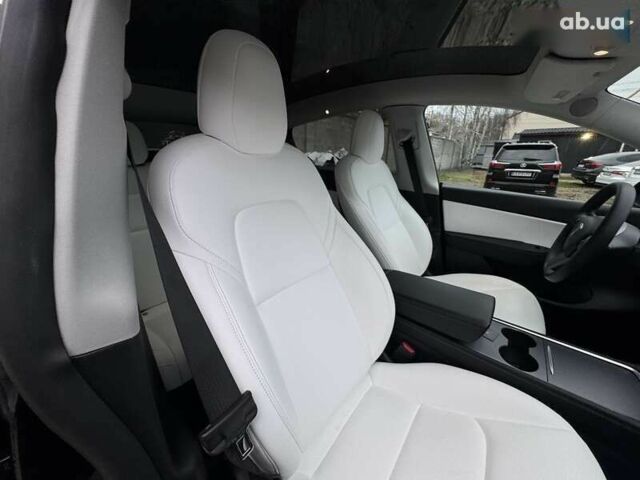 Тесла Model Y, объемом двигателя 0 л и пробегом 45 тыс. км за 25999 $, фото 25 на Automoto.ua