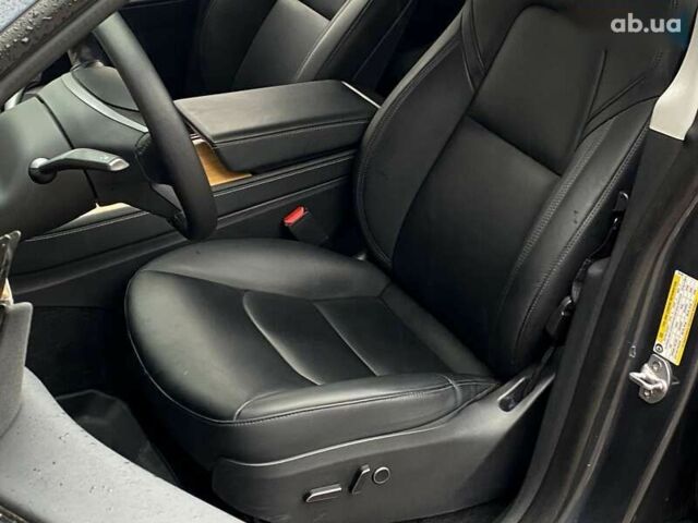 Тесла Model Y, об'ємом двигуна 0 л та пробігом 61 тис. км за 30999 $, фото 11 на Automoto.ua