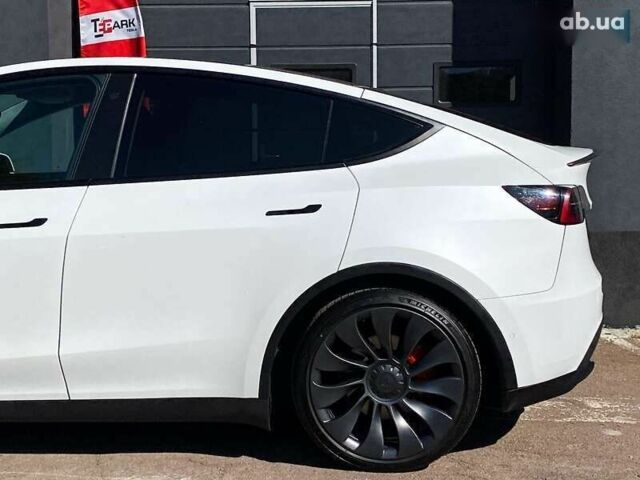 Тесла Model Y, объемом двигателя 0 л и пробегом 59 тыс. км за 31999 $, фото 6 на Automoto.ua