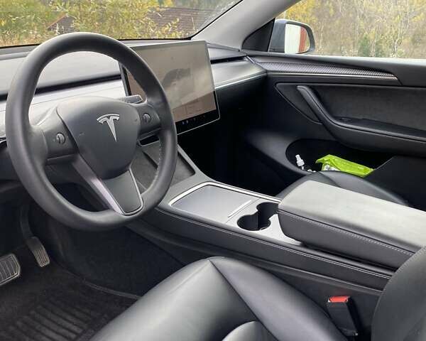 Тесла Model Y, объемом двигателя 0 л и пробегом 181 тыс. км за 27800 $, фото 6 на Automoto.ua