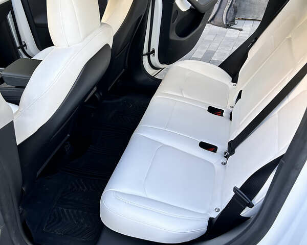 Тесла Model Y, объемом двигателя 0 л и пробегом 54 тыс. км за 31500 $, фото 9 на Automoto.ua