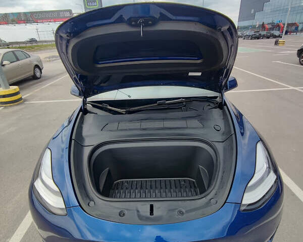 Тесла Model Y, объемом двигателя 0 л и пробегом 13 тыс. км за 34000 $, фото 18 на Automoto.ua