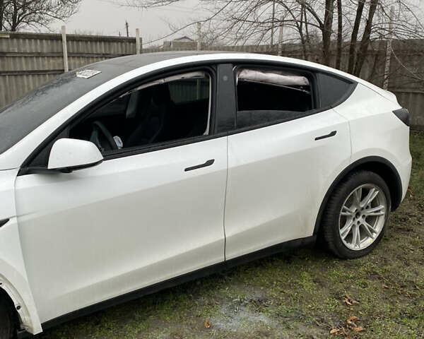 Тесла Model Y, объемом двигателя 0 л и пробегом 70 тыс. км за 15500 $, фото 2 на Automoto.ua
