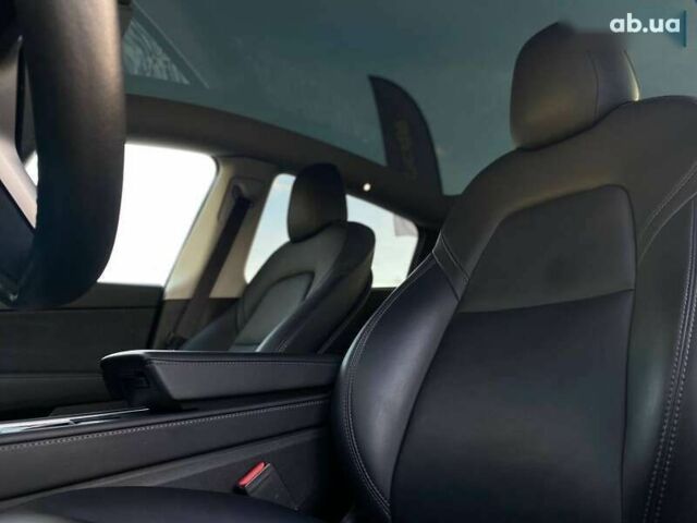 Тесла Model Y, объемом двигателя 0 л и пробегом 66 тыс. км за 28500 $, фото 13 на Automoto.ua