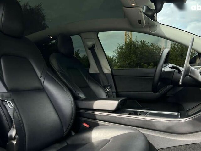 Тесла Model Y, объемом двигателя 0 л и пробегом 100 тыс. км за 30999 $, фото 8 на Automoto.ua