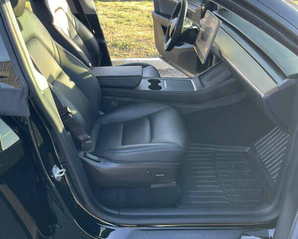 Тесла Model Y, объемом двигателя 0 л и пробегом 135 тыс. км за 27500 $, фото 28 на Automoto.ua