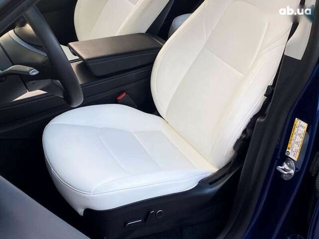 Тесла Model Y 2022 в Киеве на Automoto.ua Тесла Model Y, объемом двигателя 0 л и пробегом 92 тыс. км за 31999 $, фото 12 на Automoto.ua