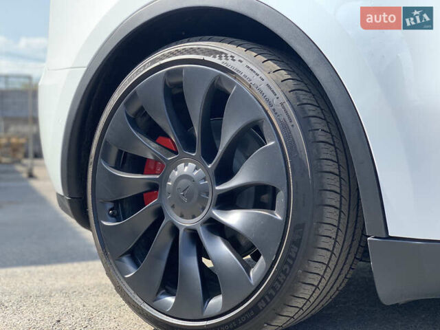 Тесла Model Y, объемом двигателя 0 л и пробегом 26 тыс. км за 35000 $, фото 3 на Automoto.ua