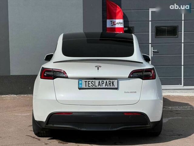 Тесла Model Y, объемом двигателя 0 л и пробегом 28 тыс. км за 29999 $, фото 8 на Automoto.ua