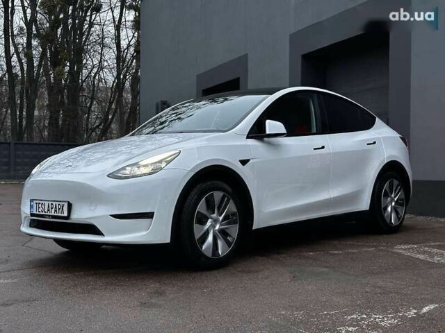 Тесла Model Y, объемом двигателя 0 л и пробегом 33 тыс. км за 35999 $, фото 2 на Automoto.ua