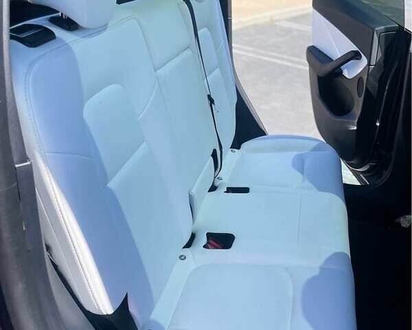 Тесла Model Y, об'ємом двигуна 0 л та пробігом 30 тис. км за 32000 $, фото 7 на Automoto.ua