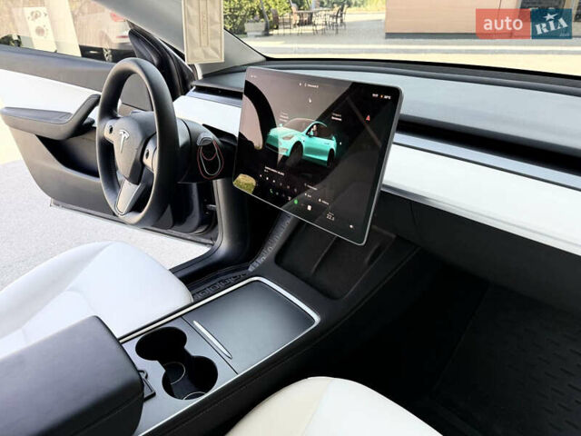 Тесла Model Y, объемом двигателя 0 л и пробегом 43 тыс. км за 27500 $, фото 26 на Automoto.ua