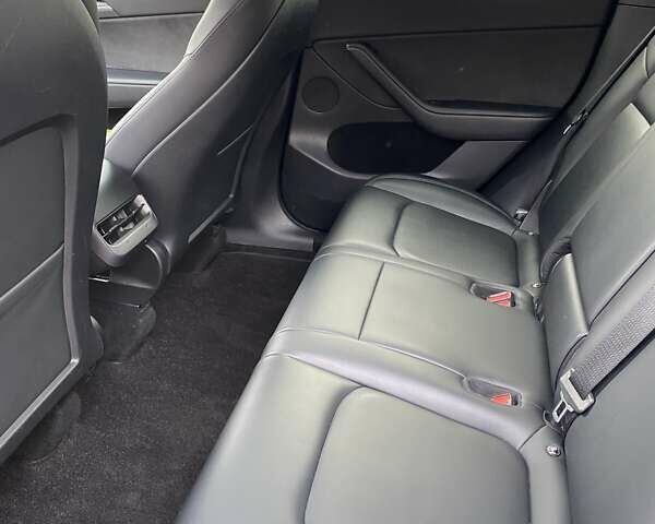 Тесла Model Y, объемом двигателя 0 л и пробегом 181 тыс. км за 27800 $, фото 5 на Automoto.ua