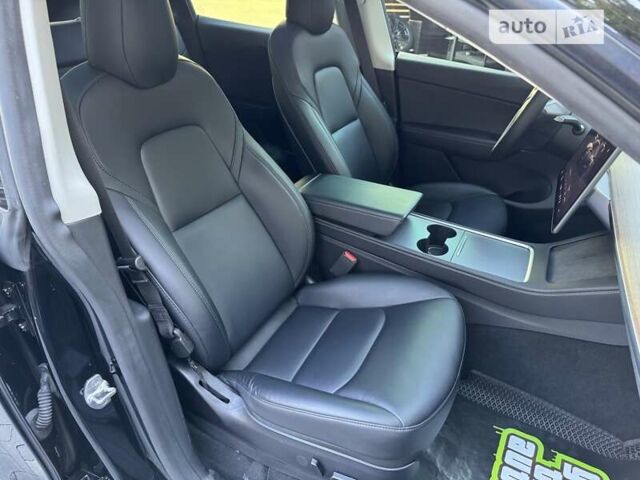 Тесла Model Y, объемом двигателя 0 л и пробегом 25 тыс. км за 29900 $, фото 44 на Automoto.ua