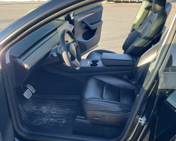Тесла Model Y, объемом двигателя 0 л и пробегом 135 тыс. км за 27500 $, фото 31 на Automoto.ua