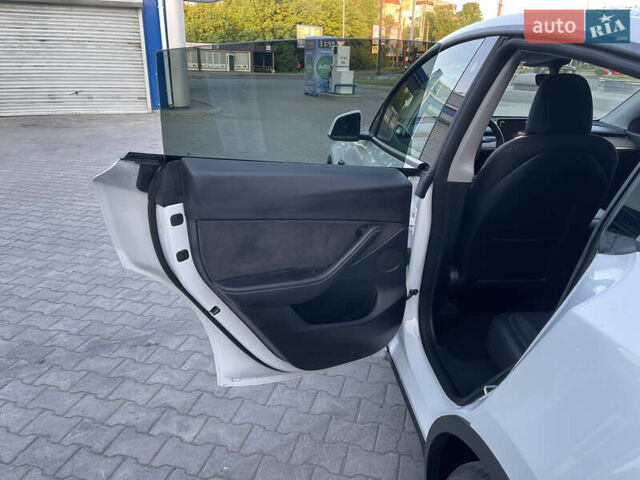 Тесла Model Y, объемом двигателя 0 л и пробегом 37 тыс. км за 30000 $, фото 8 на Automoto.ua