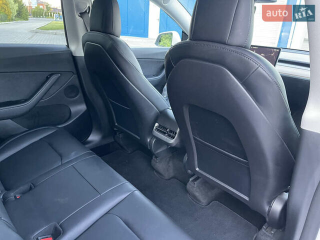Тесла Model Y, объемом двигателя 0 л и пробегом 37 тыс. км за 30000 $, фото 2 на Automoto.ua