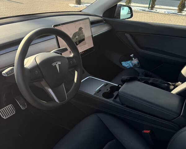Тесла Model Y, объемом двигателя 0 л и пробегом 16 тыс. км за 27000 $, фото 6 на Automoto.ua