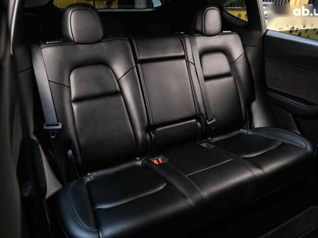 Тесла Model Y, объемом двигателя 0 л и пробегом 155 тыс. км за 22000 $, фото 27 на Automoto.ua