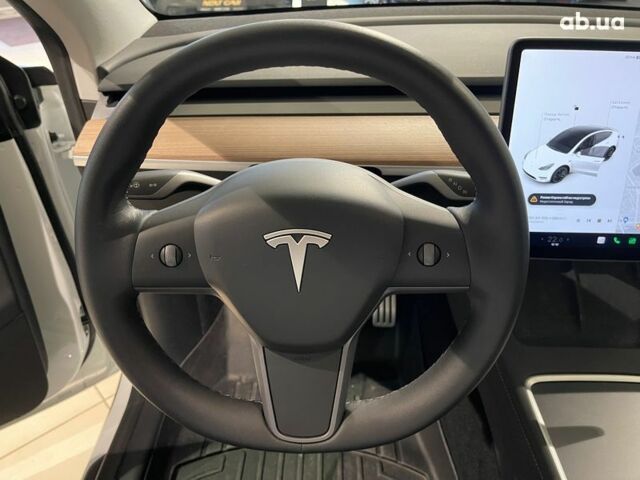 Тесла Model Y, объемом двигателя 0 л и пробегом 15 тыс. км за 59800 $, фото 8 на Automoto.ua