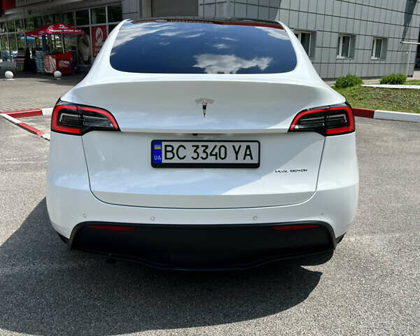 Тесла Model Y, объемом двигателя 0 л и пробегом 22 тыс. км за 25500 $, фото 2 на Automoto.ua