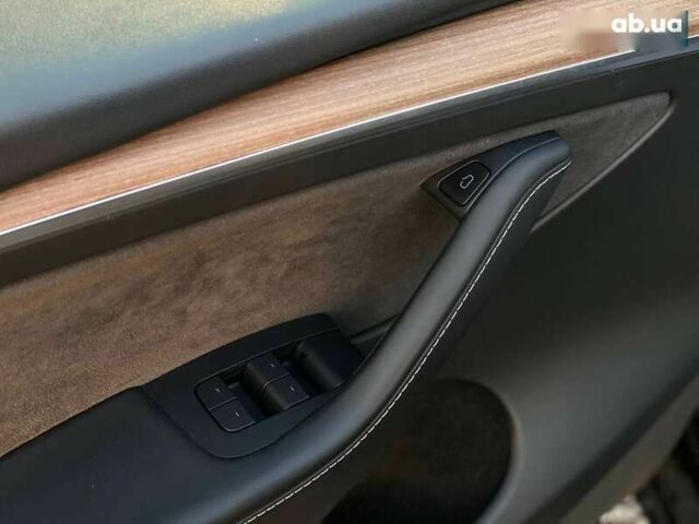 Тесла Model Y, объемом двигателя 0 л и пробегом 66 тыс. км за 28500 $, фото 15 на Automoto.ua