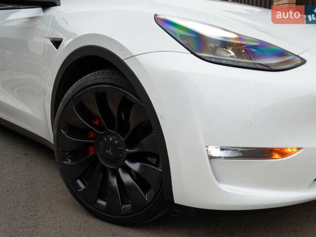 Тесла Model Y, объемом двигателя 0 л и пробегом 54 тыс. км за 28900 $, фото 11 на Automoto.ua