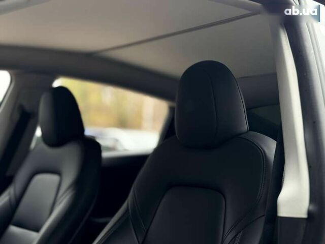 Тесла Model Y, объемом двигателя 0 л и пробегом 40 тыс. км за 29999 $, фото 13 на Automoto.ua
