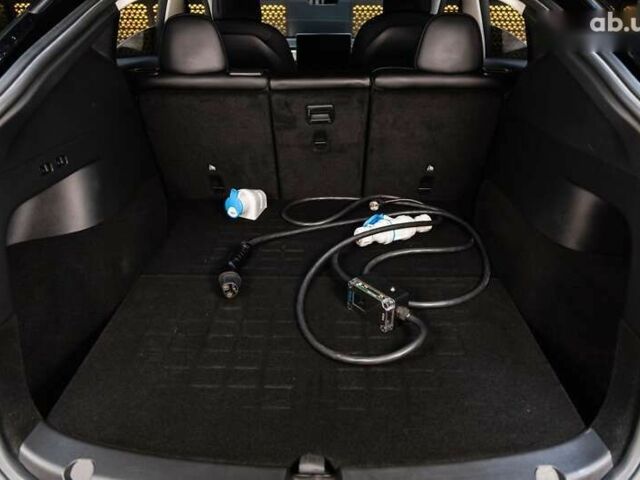 Тесла Model Y, объемом двигателя 0 л и пробегом 155 тыс. км за 22000 $, фото 29 на Automoto.ua