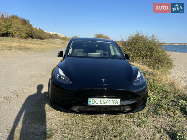 Тесла Model Y, объемом двигателя 0 л и пробегом 20 тыс. км за 42999 $, фото 4 на Automoto.ua