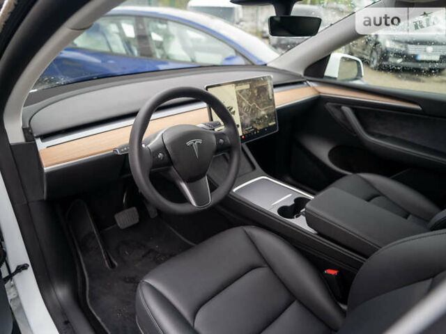 Тесла Model Y, объемом двигателя 0 л и пробегом 3 тыс. км за 36800 $, фото 18 на Automoto.ua