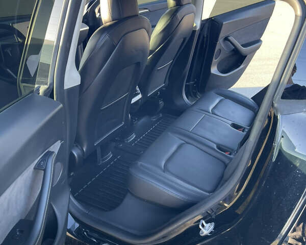 Тесла Model Y, объемом двигателя 0 л и пробегом 135 тыс. км за 27500 $, фото 25 на Automoto.ua