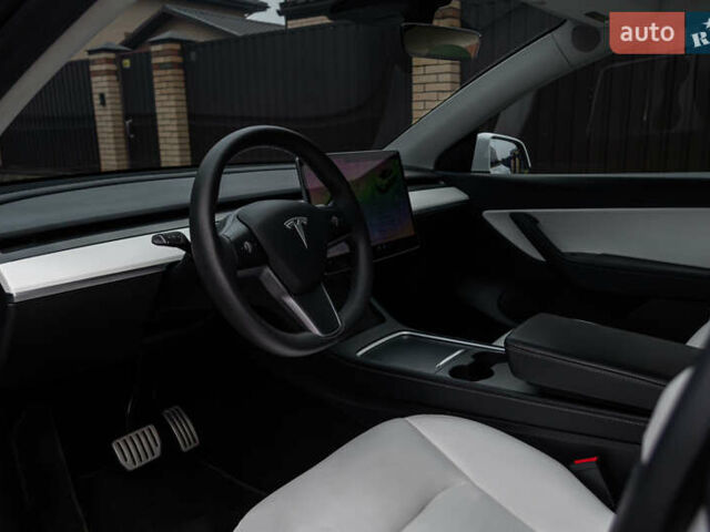 Тесла Model Y, объемом двигателя 0 л и пробегом 54 тыс. км за 28900 $, фото 22 на Automoto.ua