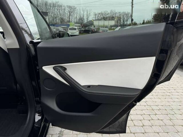 Тесла Model Y, объемом двигателя 0 л и пробегом 45 тыс. км за 25999 $, фото 21 на Automoto.ua