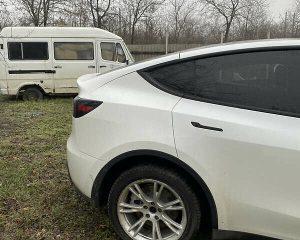 Тесла Model Y, объемом двигателя 0 л и пробегом 70 тыс. км за 15500 $, фото 3 на Automoto.ua