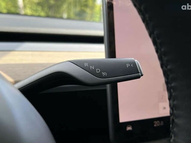 Тесла Model Y, объемом двигателя 0 л и пробегом 100 тыс. км за 30999 $, фото 16 на Automoto.ua