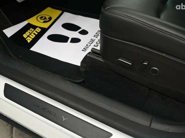 Тесла Model Y, объемом двигателя 0 л и пробегом 34 тыс. км за 29990 $, фото 14 на Automoto.ua