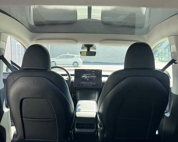Тесла Model Y, объемом двигателя 0 л и пробегом 38 тыс. км за 27499 $, фото 10 на Automoto.ua