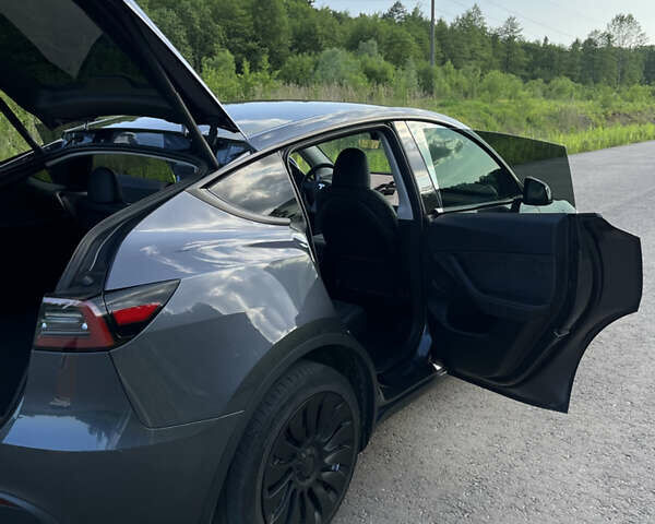 Тесла Model Y, объемом двигателя 0 л и пробегом 21 тыс. км за 28944 $, фото 19 на Automoto.ua
