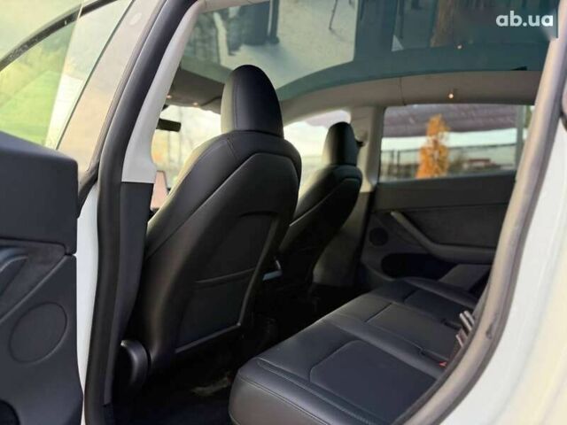 Тесла Model Y, объемом двигателя 0 л и пробегом 110 тыс. км за 24500 $, фото 24 на Automoto.ua