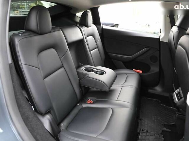 Тесла Model Y, объемом двигателя 0 л и пробегом 34 тыс. км за 28500 $, фото 8 на Automoto.ua