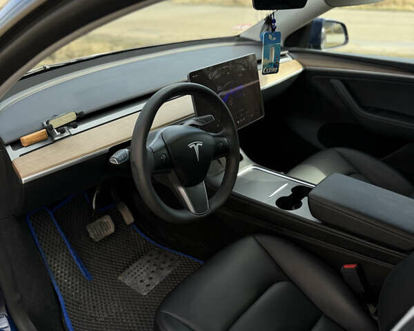 Тесла Model Y, объемом двигателя 0 л и пробегом 19 тыс. км за 27500 $, фото 18 на Automoto.ua