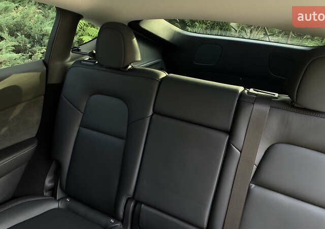 Тесла Model Y, объемом двигателя 0 л и пробегом 24 тыс. км за 32950 $, фото 3 на Automoto.ua