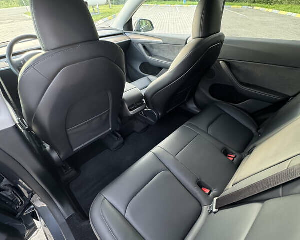 Тесла Model Y, объемом двигателя 0 л и пробегом 23 тыс. км за 29900 $, фото 23 на Automoto.ua